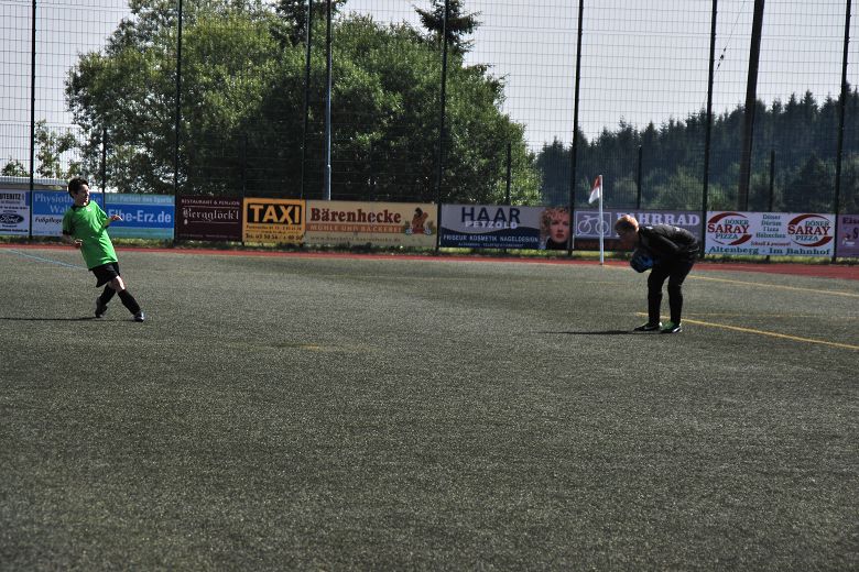 780x520Saisonabschluss D-Junioren 19.07 (24).JPG